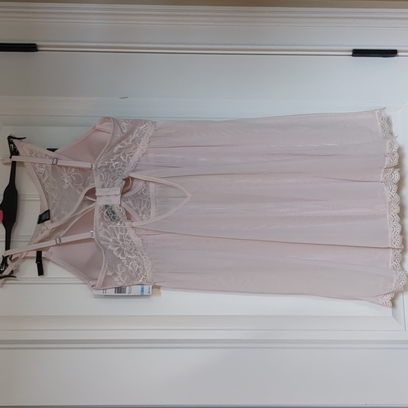 Tahari babydoll nightgown and g-string set, heavenly pink, XL, 38C, NWT - Picture 8 of 8